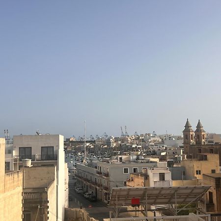 Appartement Stella Maris Mansions à Marsaxlokk Extérieur photo