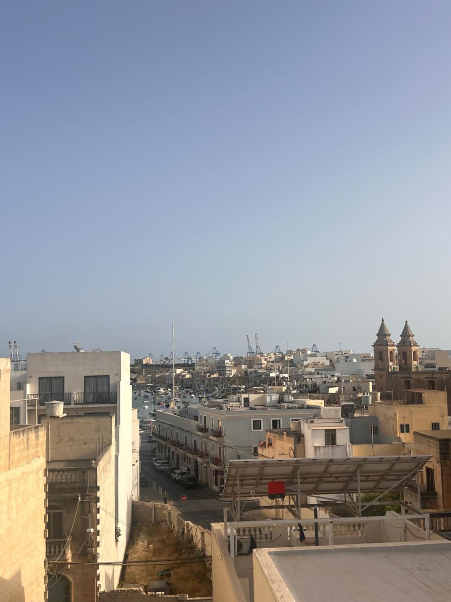 Appartement Stella Maris Mansions à Marsaxlokk Extérieur photo